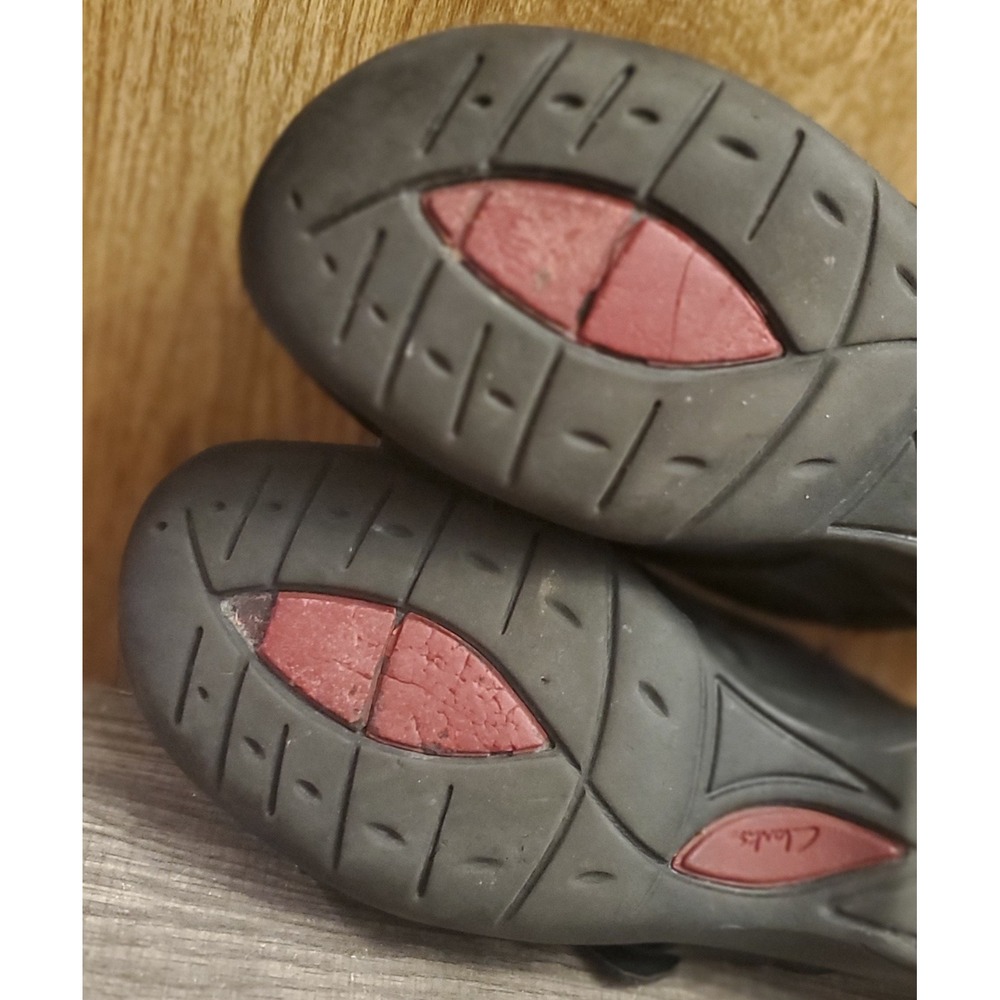Clarks Artisan Leather Pebbled Criss‎ Cross Clogs Women's Size 7 Black - Picture 8 of 10